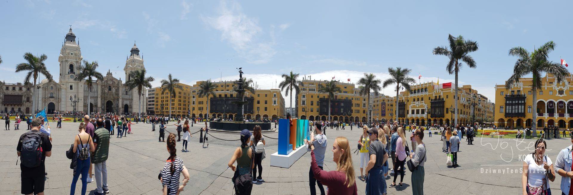 Panorama placu Plaza De Armas De Lima