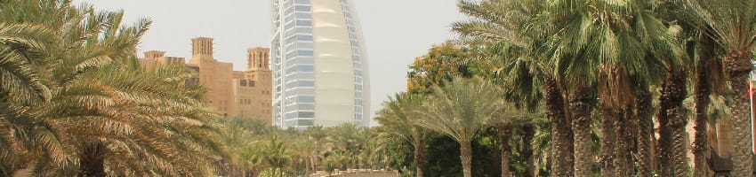 Emiraty Arabskie - Dubaj - żar z nieba i wieżowce